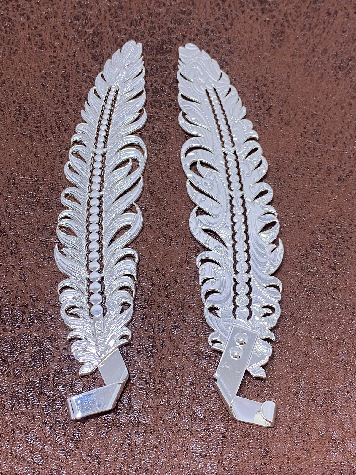Pluma de metal
